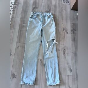 Abercrombie like new Light Blue Distressed Women's Jeans 26L